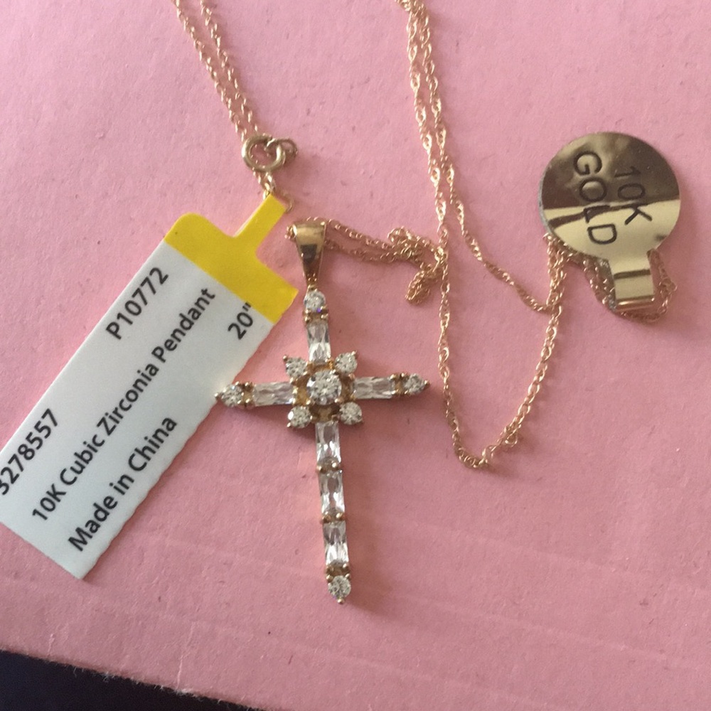 10k yellow gold cz cross necklace - Picture 3 of 3